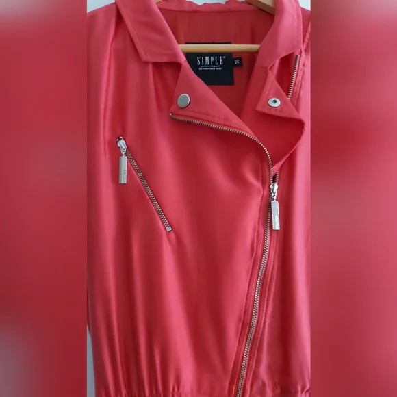 Raspberry -Red Dress - Picture 3 of 7